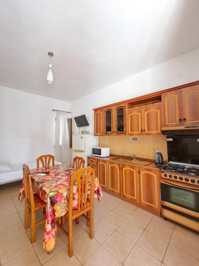 Apartment Celaj Velipojë Eksteriør bilde