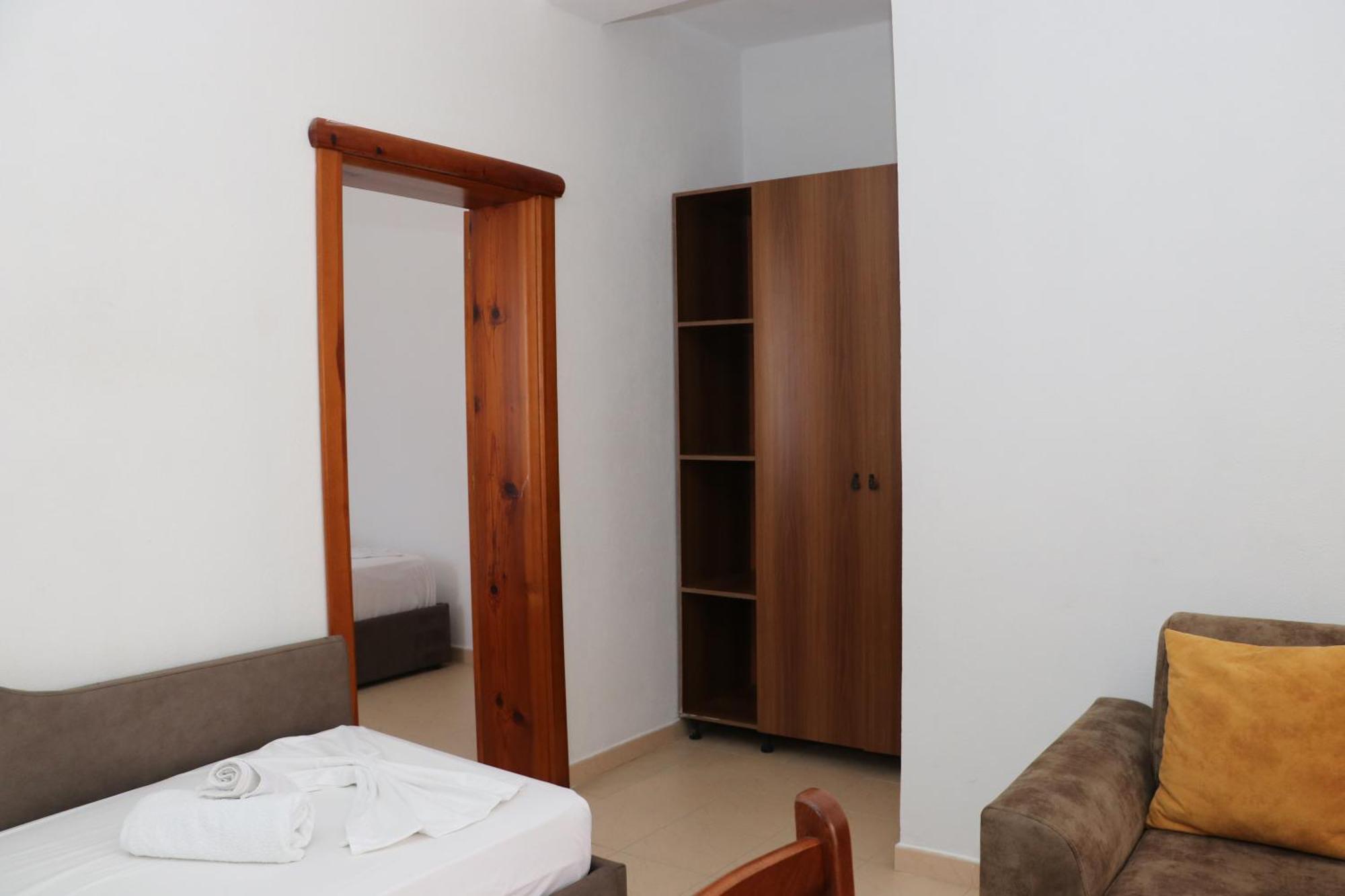 Apartment Celaj Velipojë Eksteriør bilde